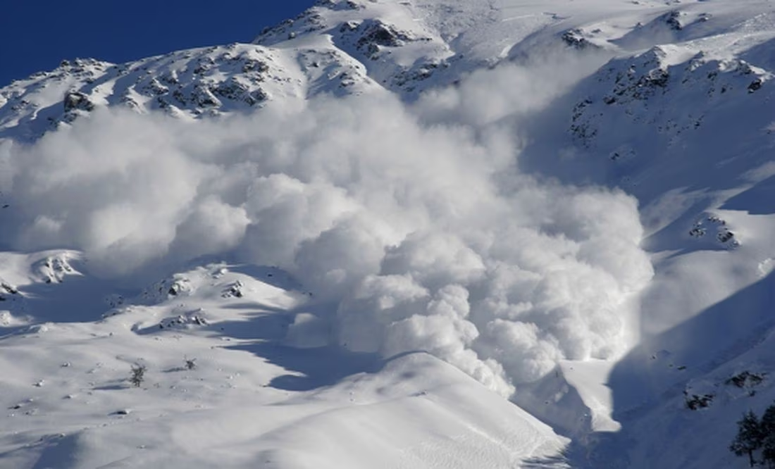 Avalancha en Pakistán deja al menos 10 muertos