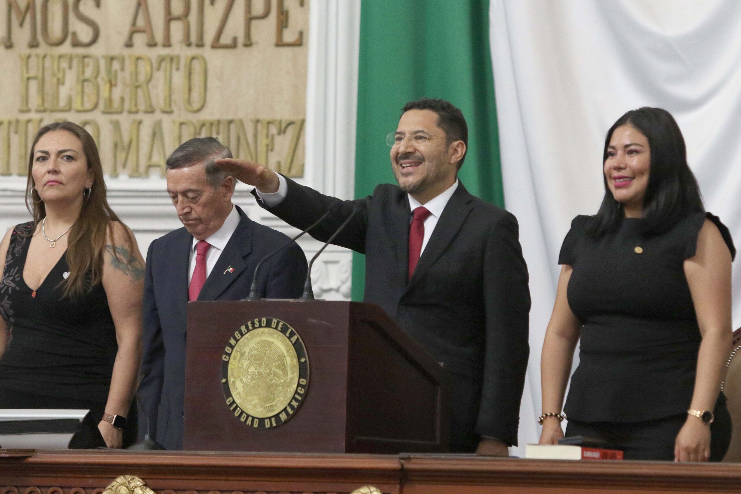 Batres garantiza diálogo e intercambio de ideas