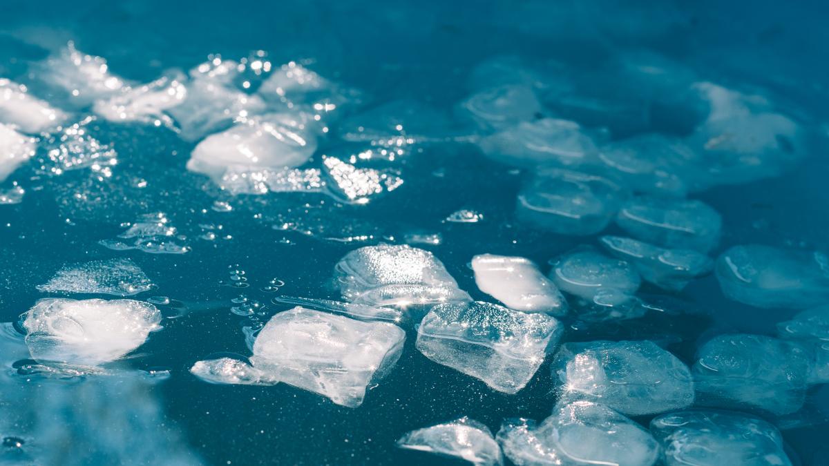 Alertan por desabasto de hielo a nivel nacional; trabajan hieleras 24 horas para normalizar situación