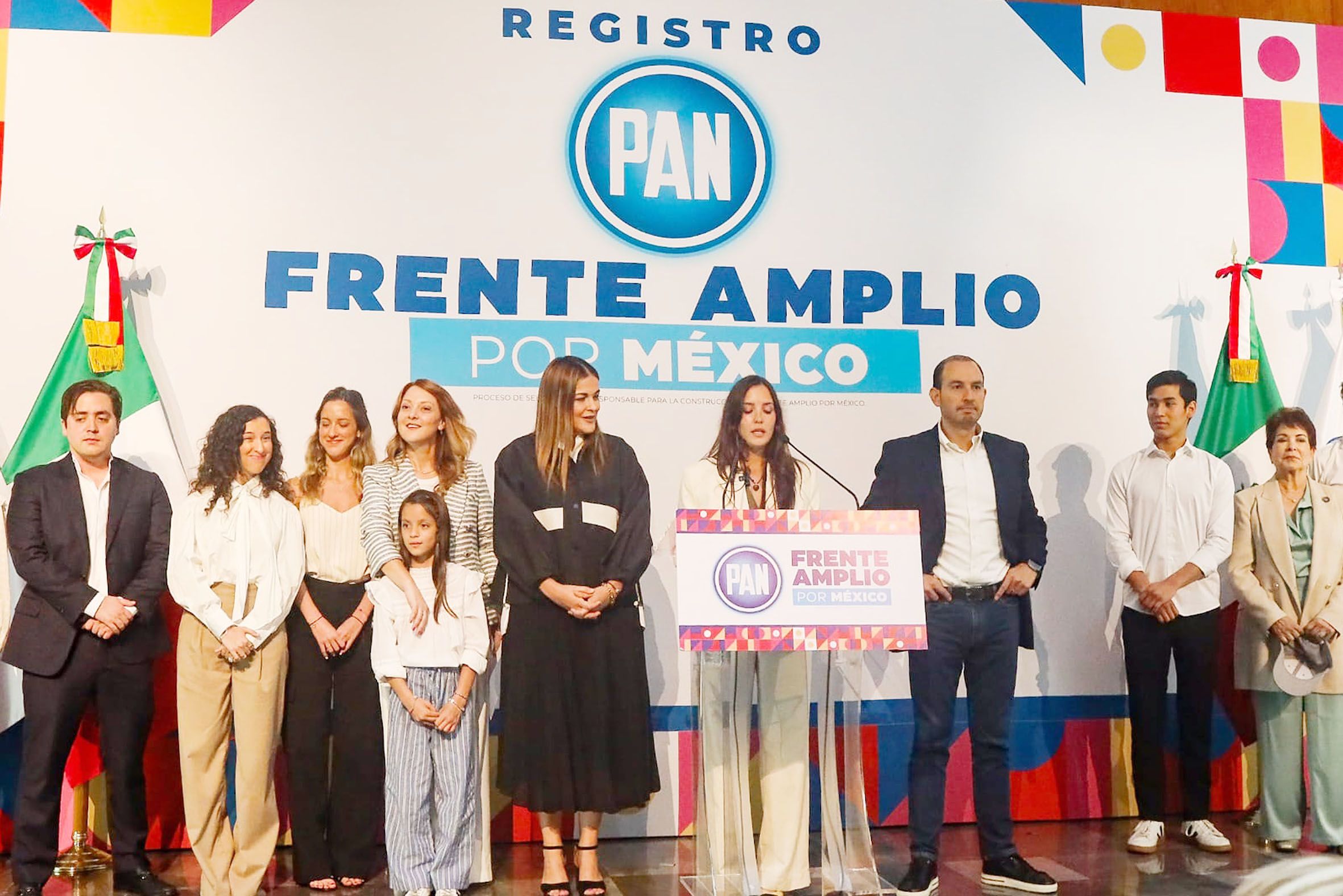 Adriana Delarbre, de standupera a aspirante a la presidencia