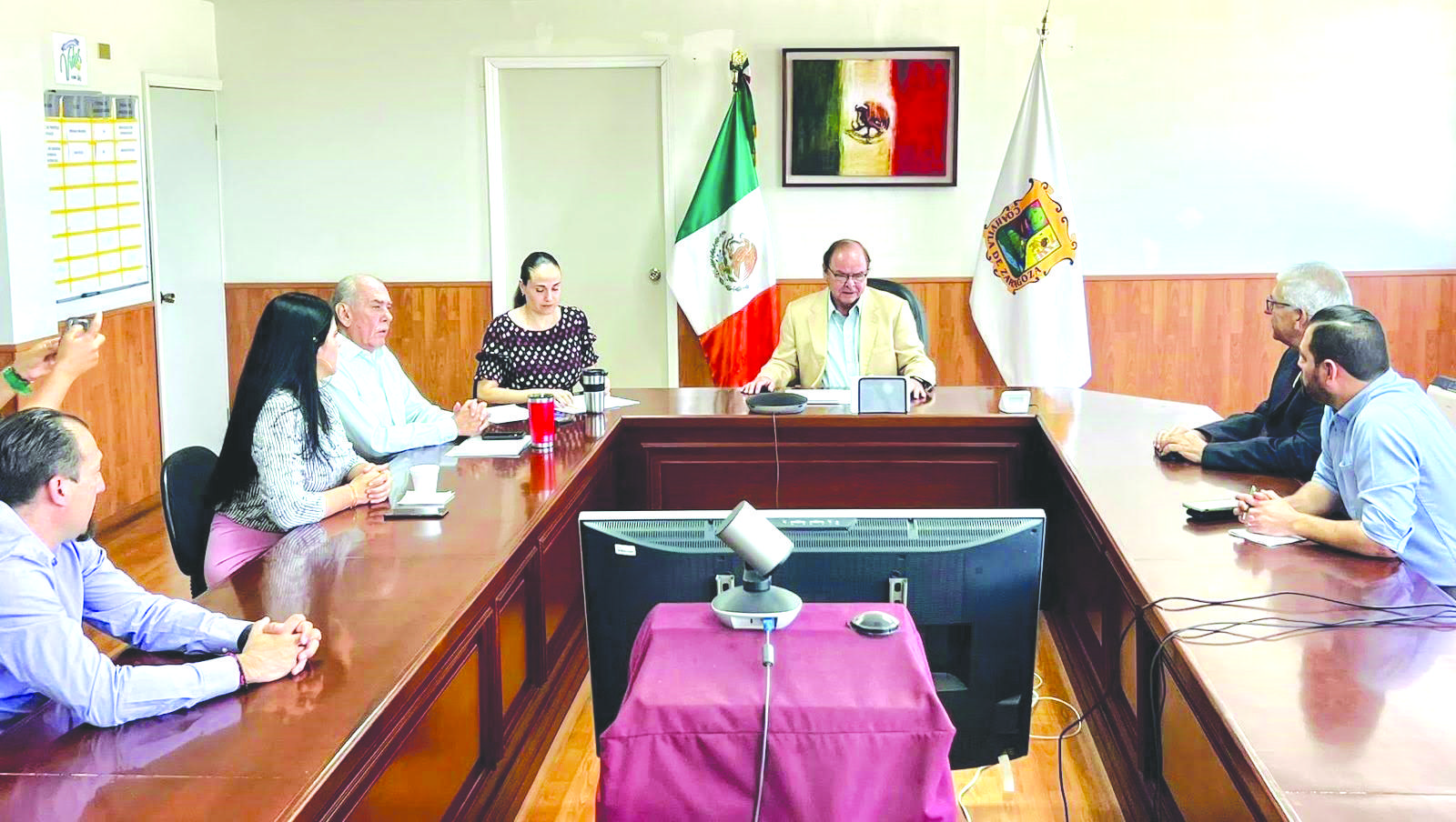 Instala Salud Junta de Centro de Oncología