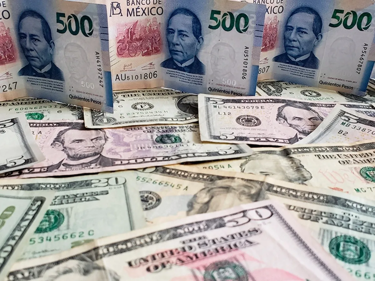 Peso ‘asienta dominio’ frente al dólar: Se cotiza en 16.77 unidades