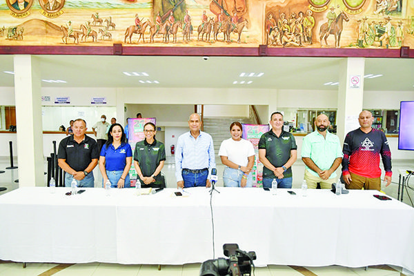 Invita Mario Dávila a la Carrera 21K Monclova