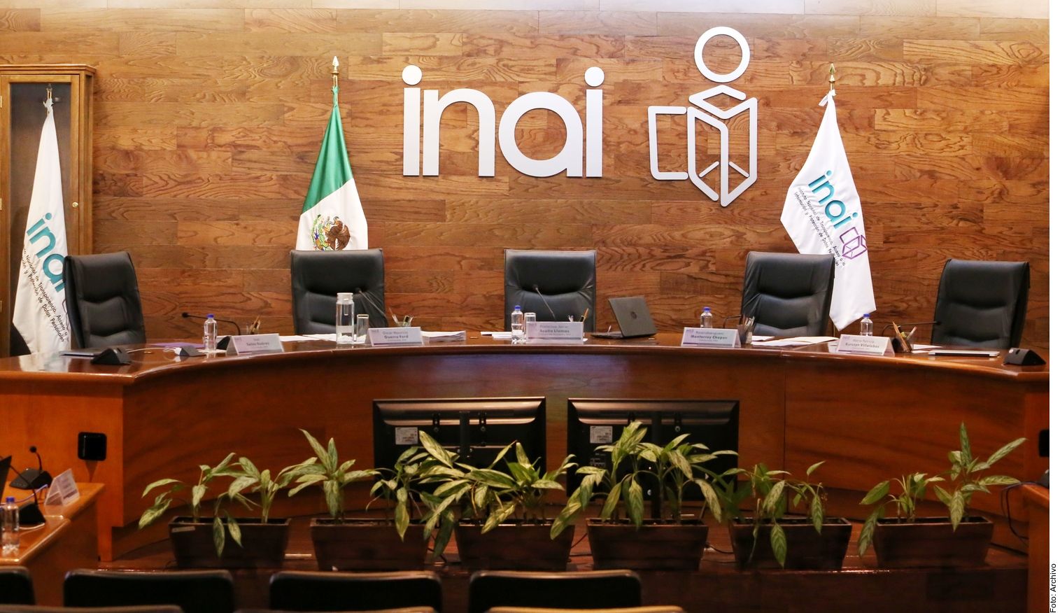 Revive la Corte al INAI