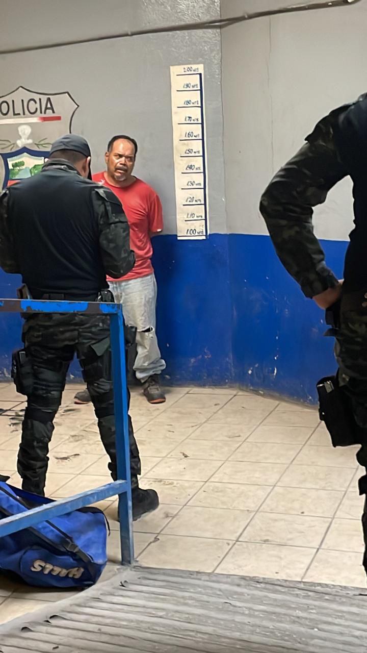 DETIENEN EBRIO EN MAL ORDEN