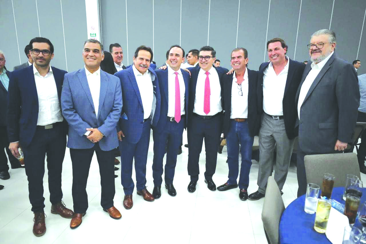 Fortalece Manolo lazos empresariales