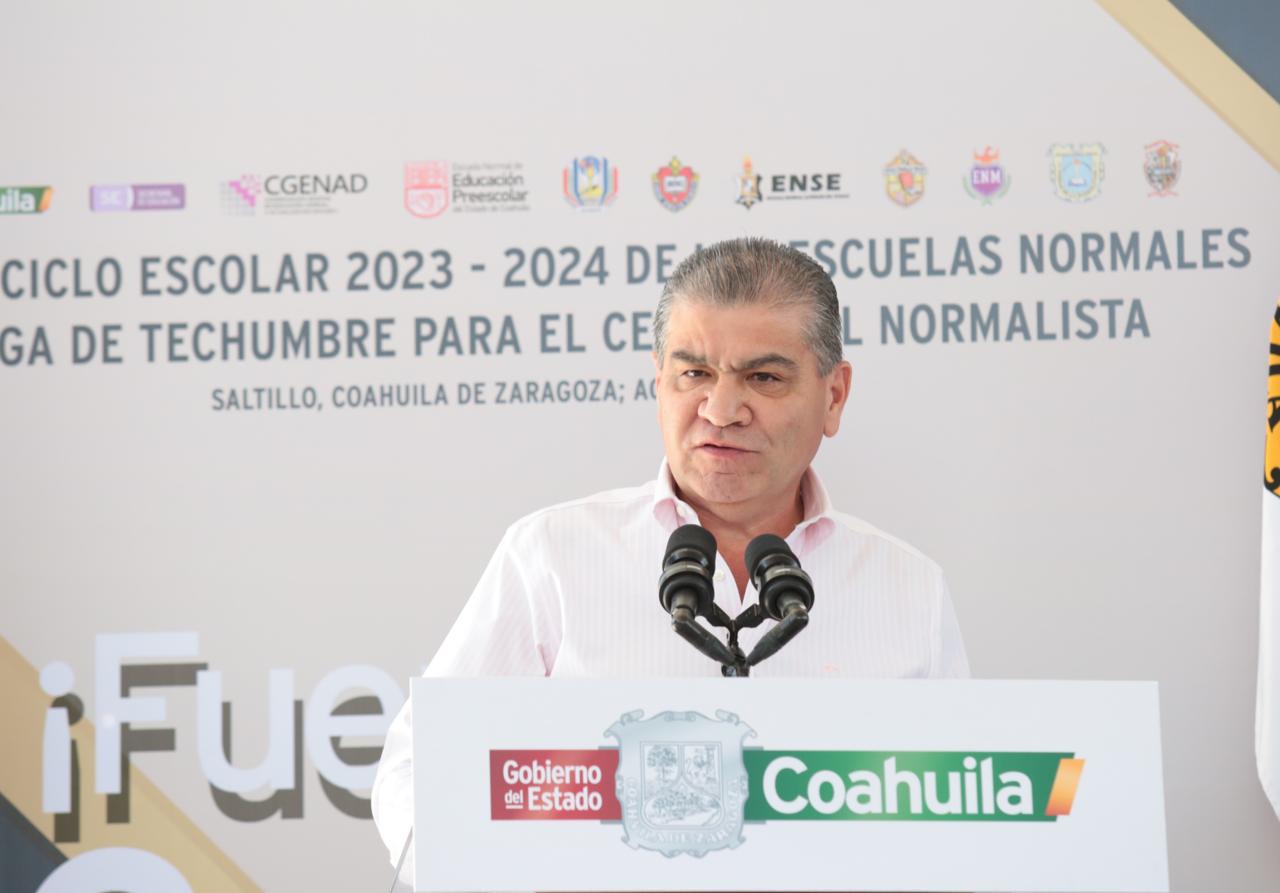 Es ejemplo nacional la estabilidad magisterial