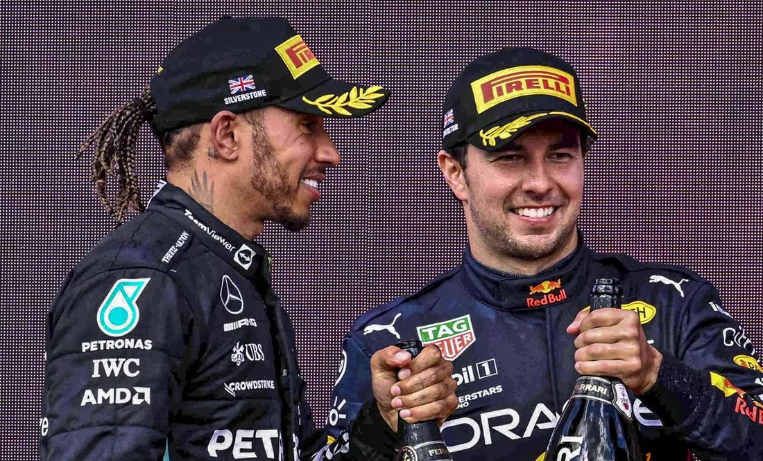 Lewis Hamilton tira indirecta a Checo Pérez: «Si tuviera su coche las cosas serían diferentes para Max»