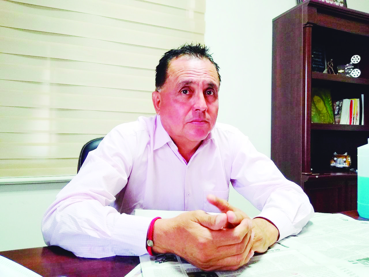 Injusto reactiven AH con 60% de personal