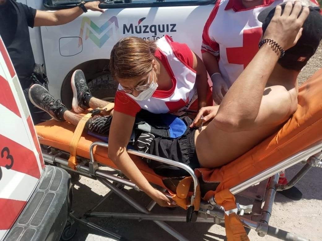 Cae joven a barranco en Sierra Santa Rosa