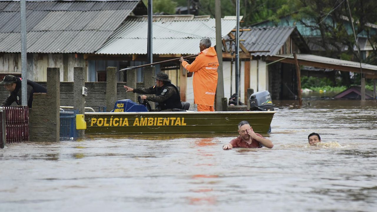Al menos 21 muertos en Brasil por paso de ciclón