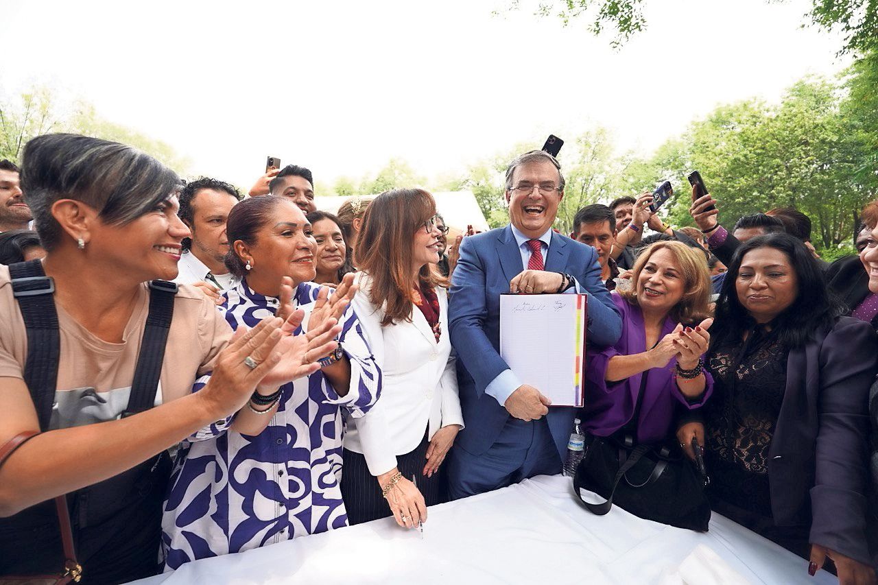 Anuncia Ebrard conformación de Asociación Civil
