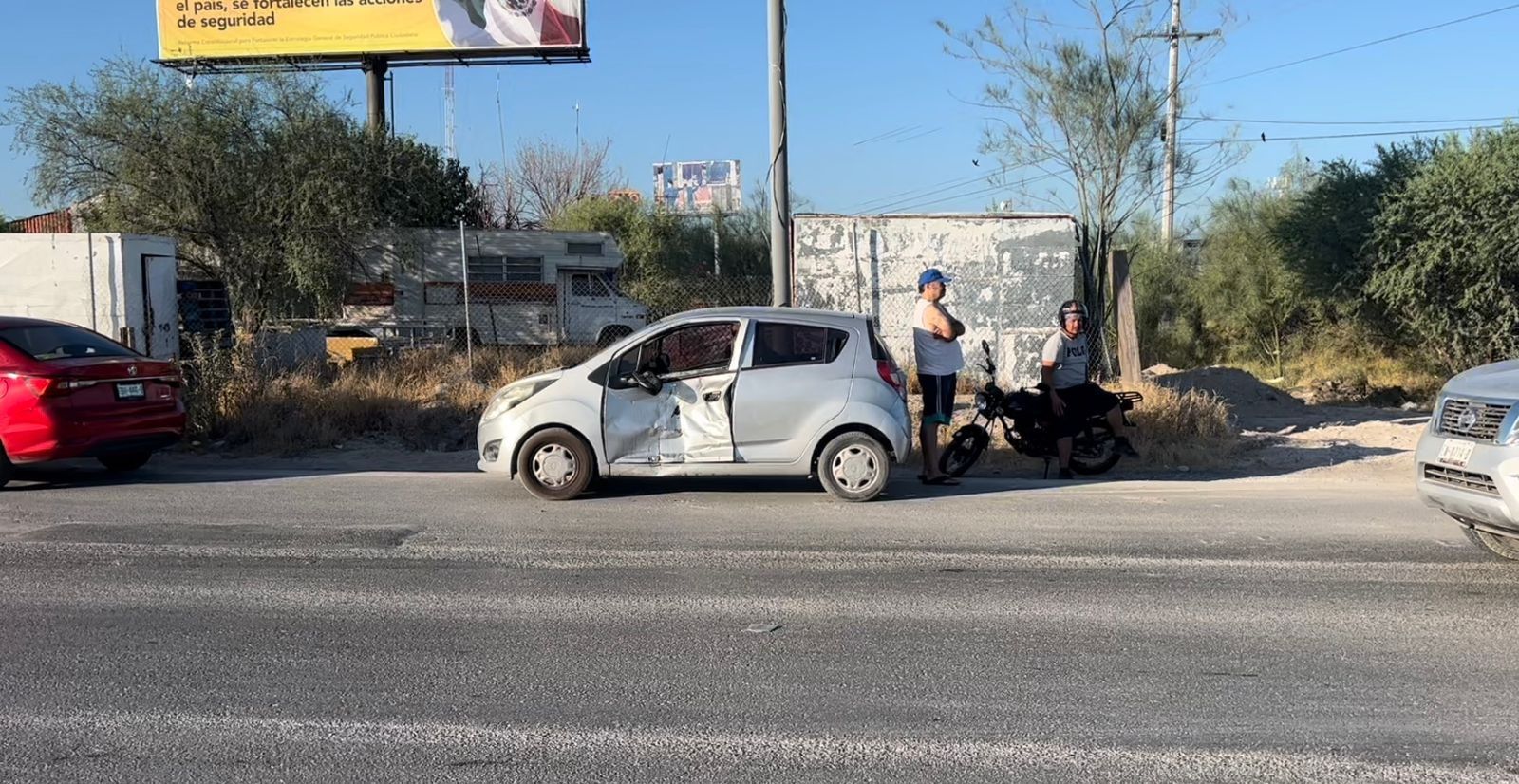 Deja grave a motociclista y lo abandona a su suerte