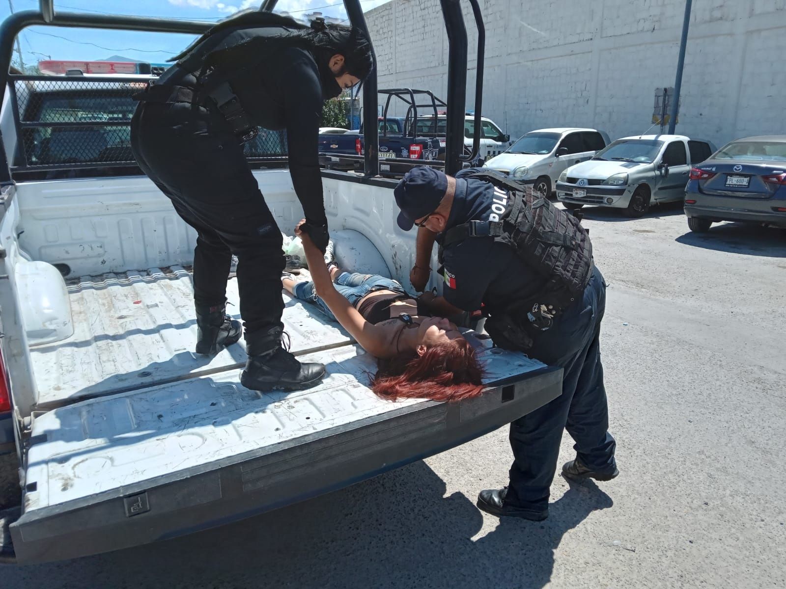 Fue detenida mujer alucinada con hierba