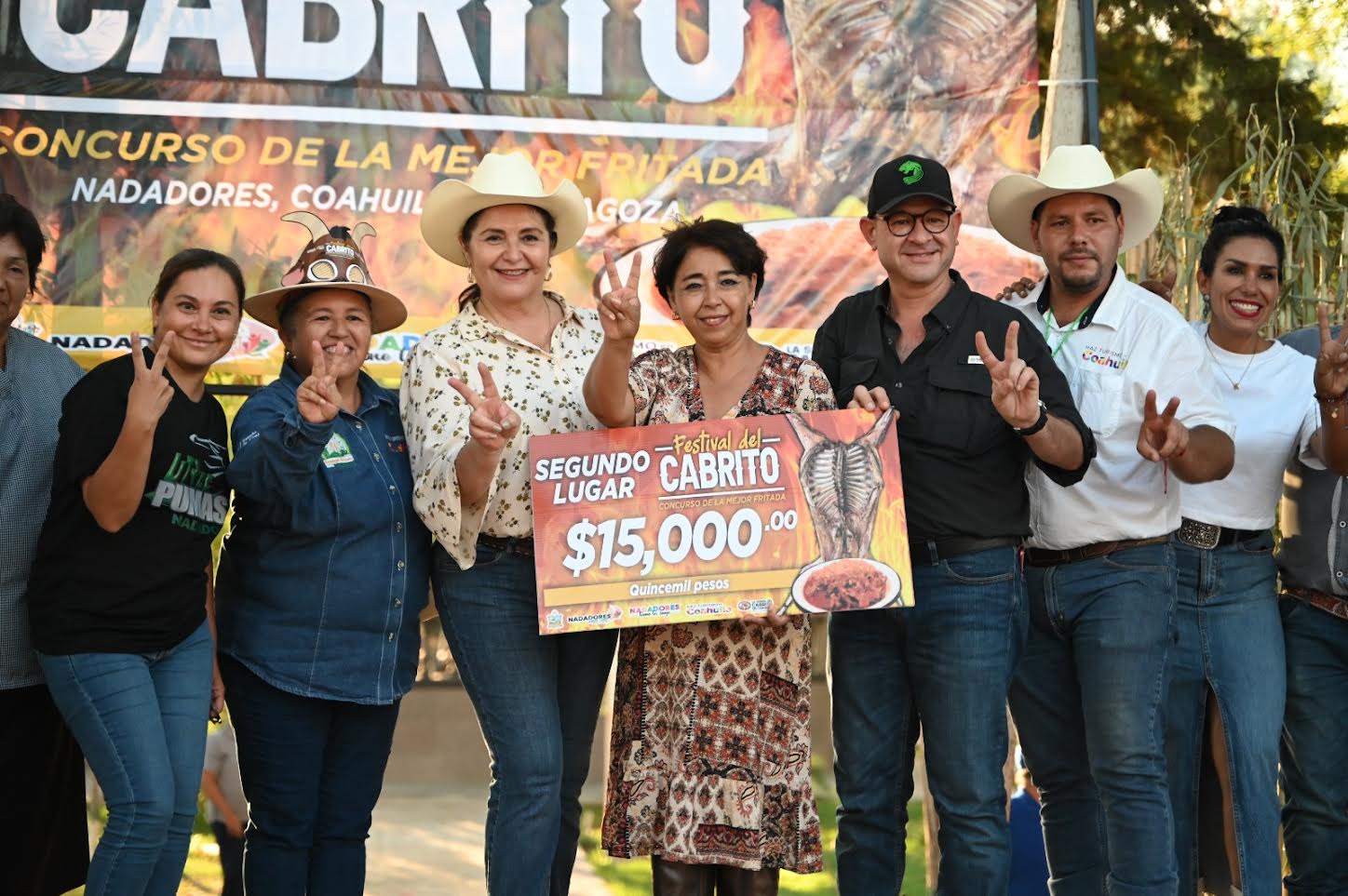 Fortalece a Nadadores el concurso de fritada
