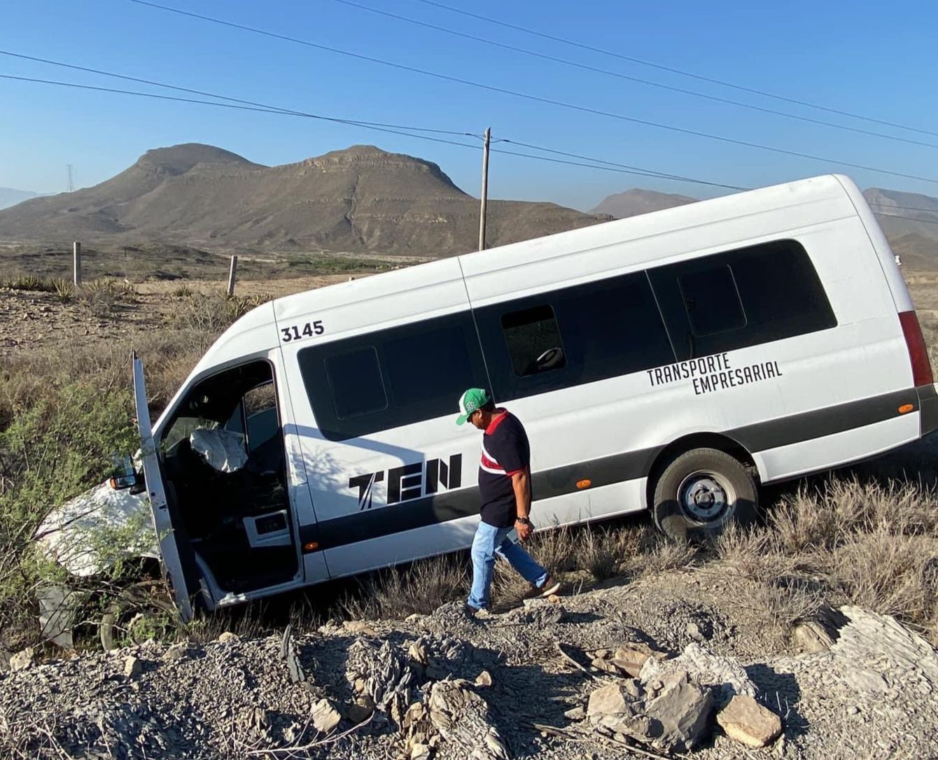 Se duerme y se sale de carretera