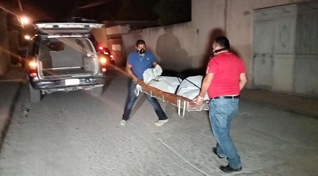 Visita a su tío; lo encuentra sin vida