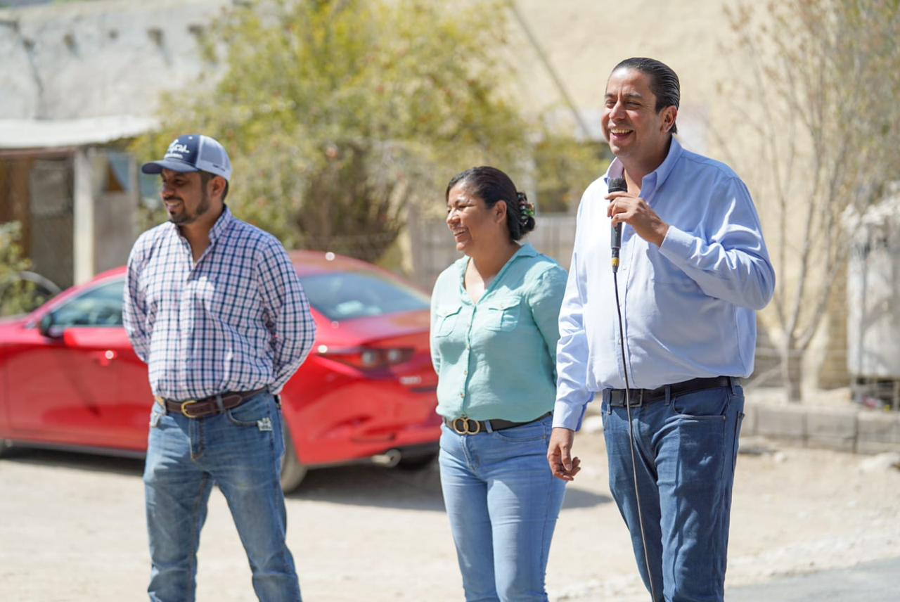 Entrega Chema Morales acceso a San Gregorio