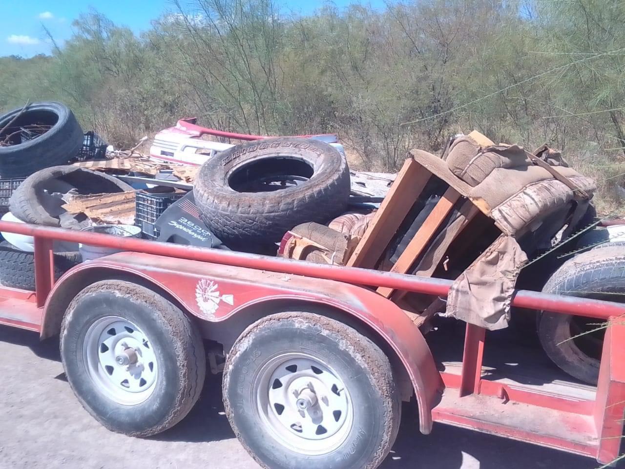 Retiran 8 toneladas de basura en San Buena