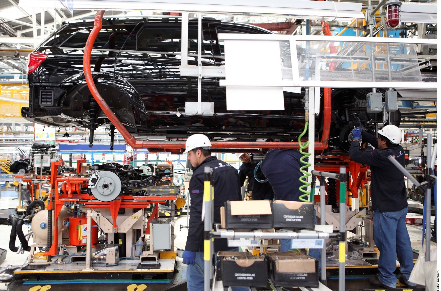 Temen impacto de paro automotriz