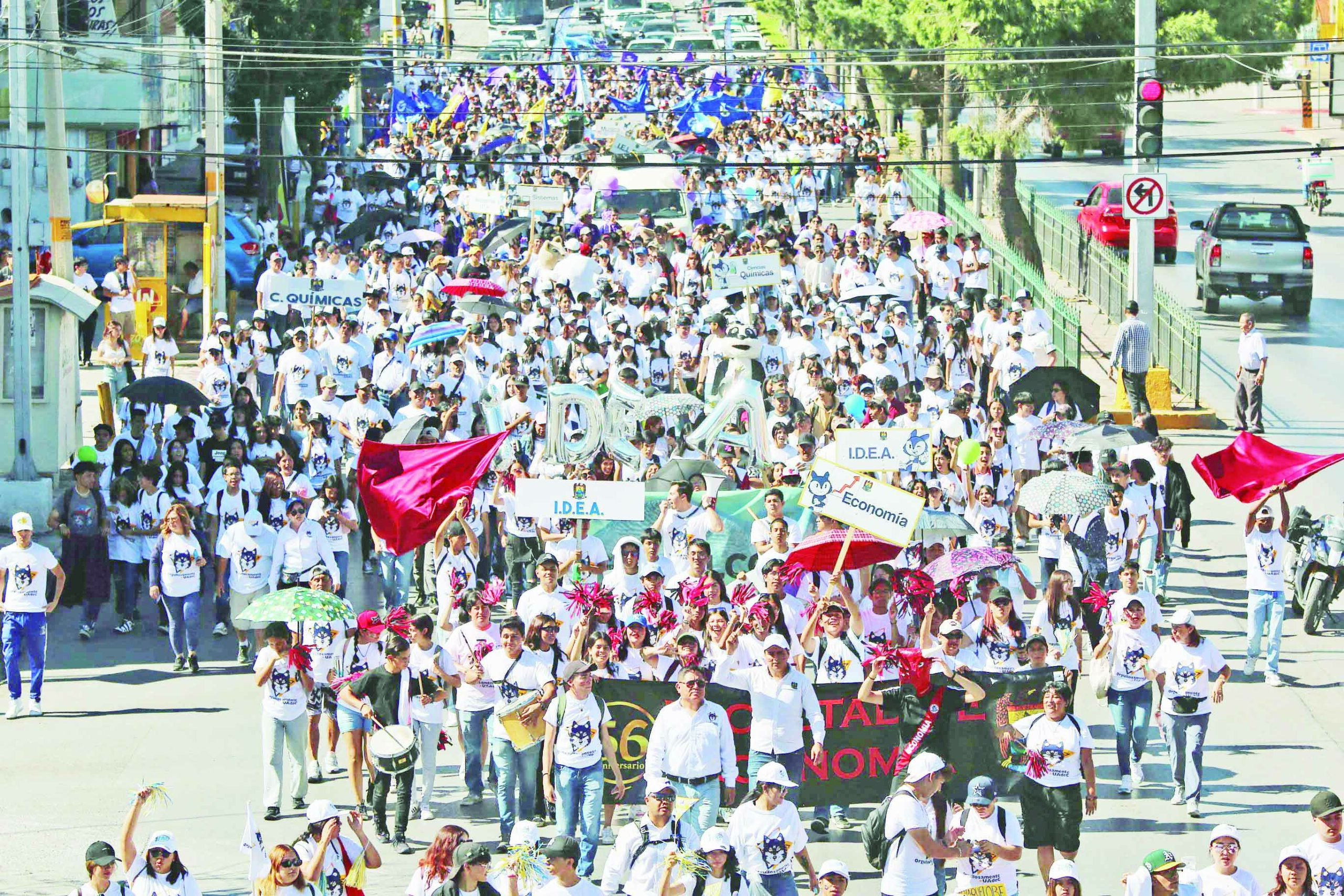 UAdeC da bienvenida a nuevos estudiantes