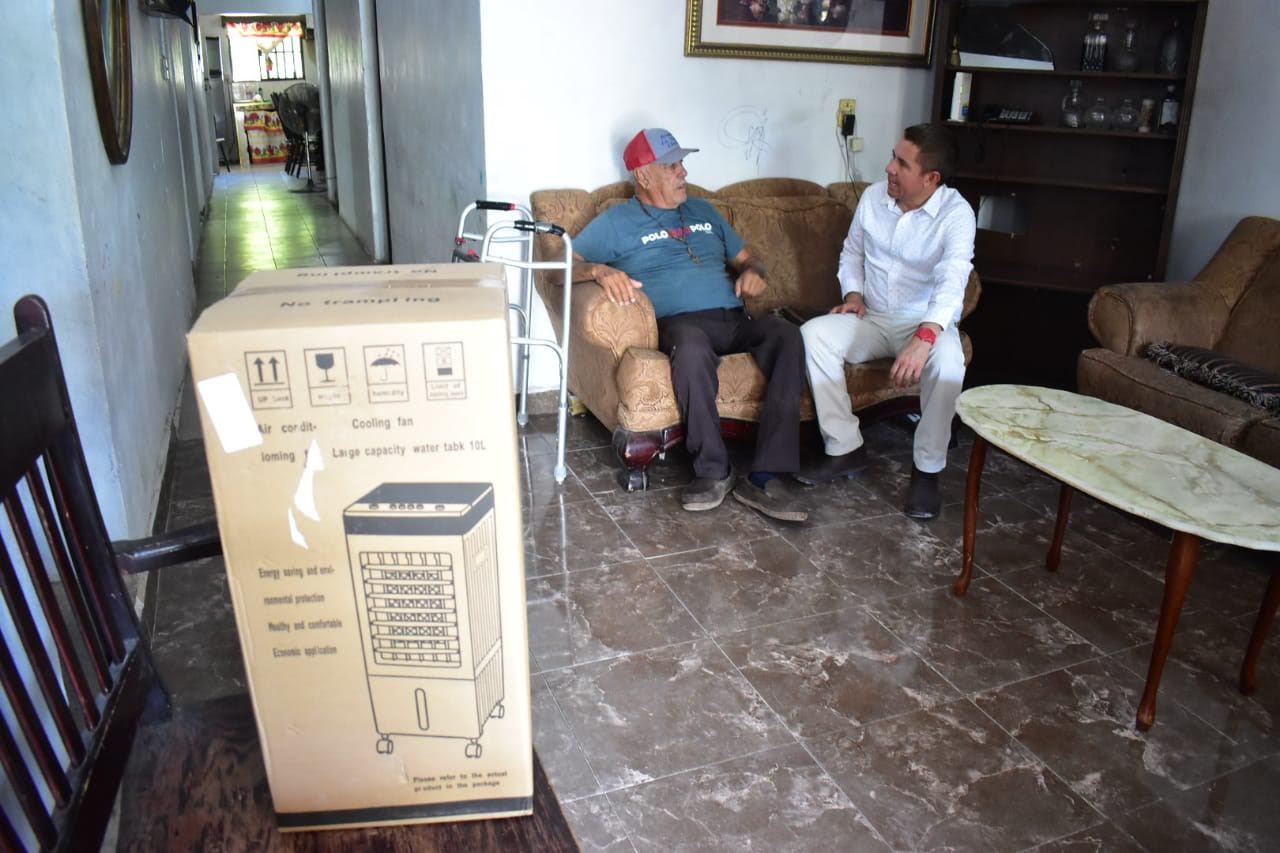 Visita alcalde a sambonenses