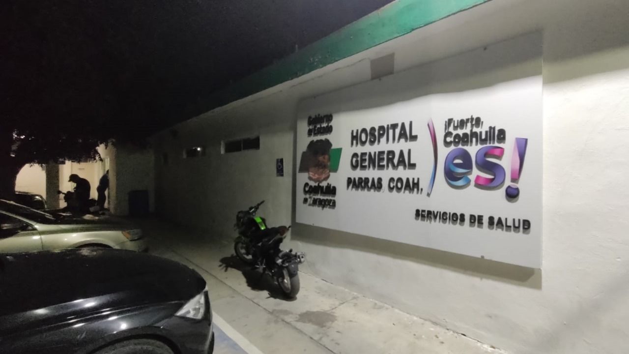 LLEGA JOVEN LESIONADO CON ARMA BLANCA AL CENTRO DE SALUD Y NO HAY MÉDICO QUIEN LO ATIENDA