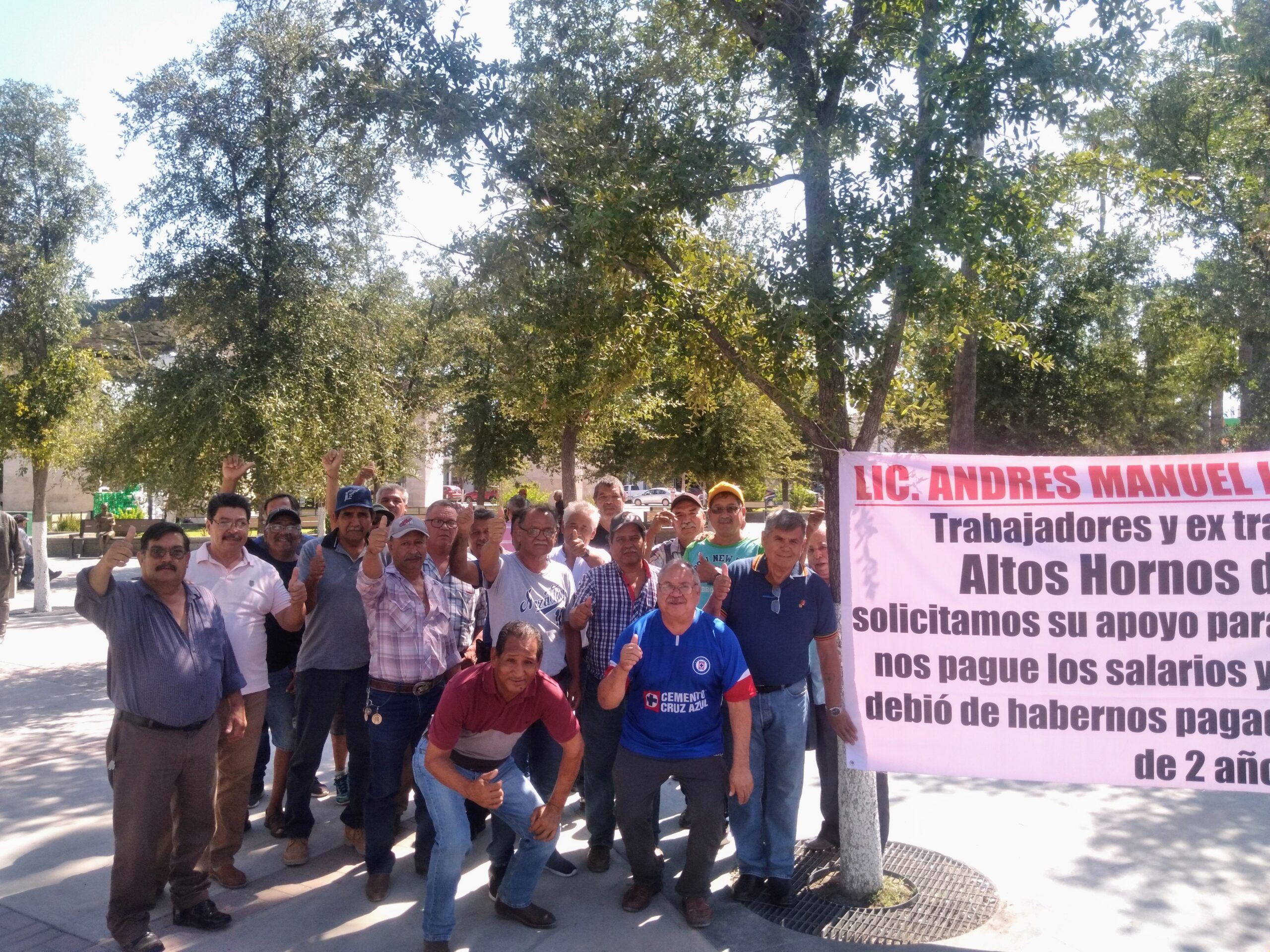 Mueren ex obreros esperando finiquito