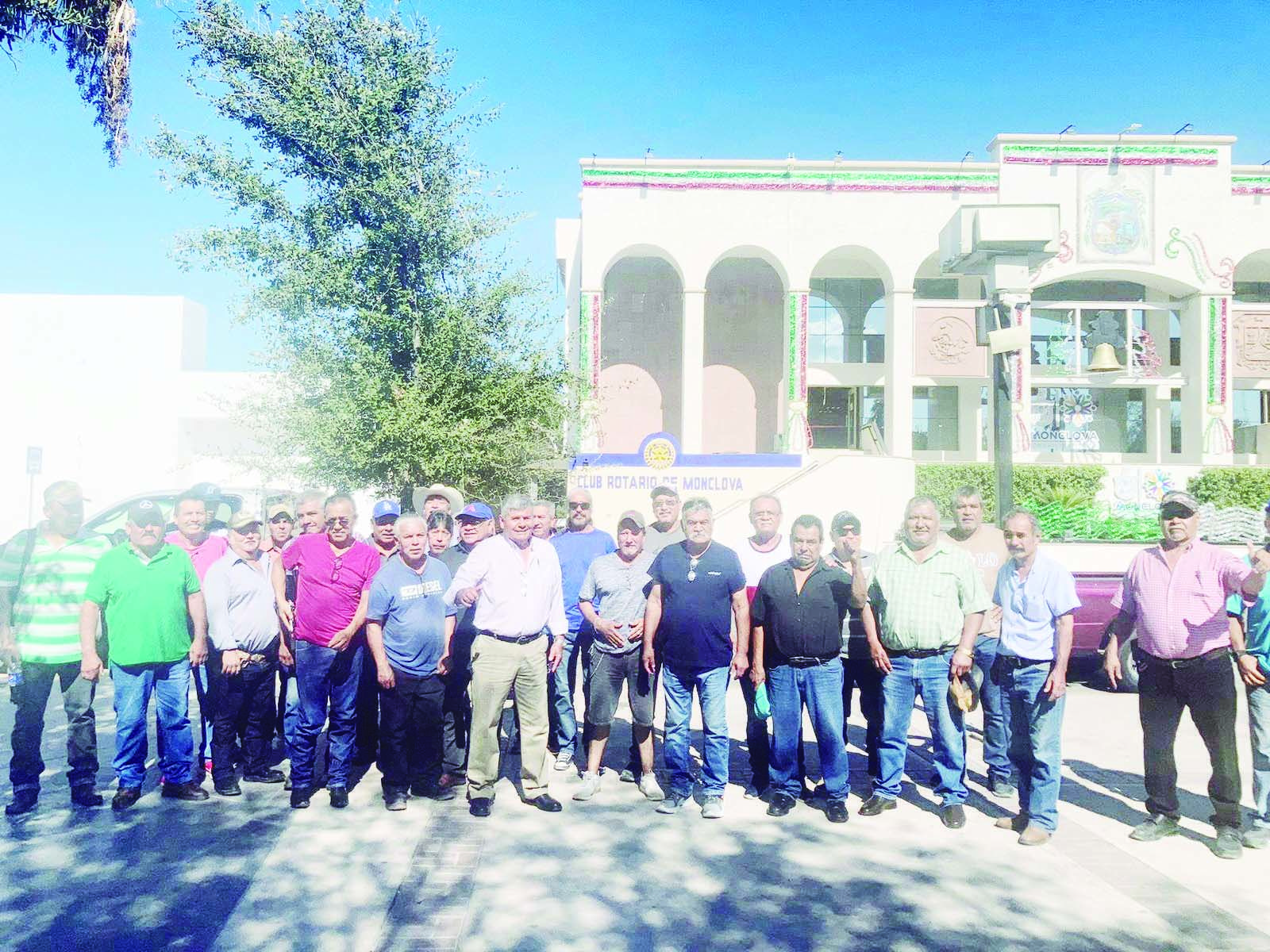 Se organizan ex obreros de AHMSA