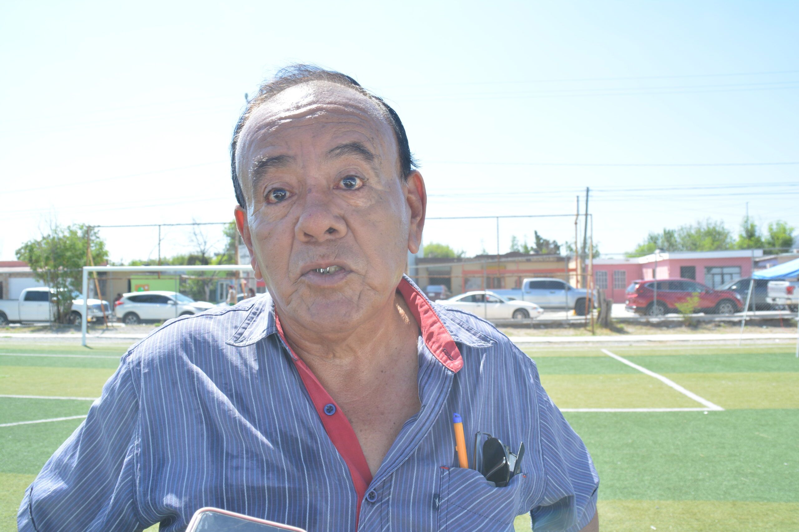 Denuncian jubilados altos cobros de luz