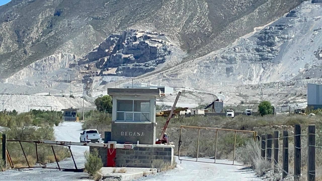 Muere trabajador al interior de empresa