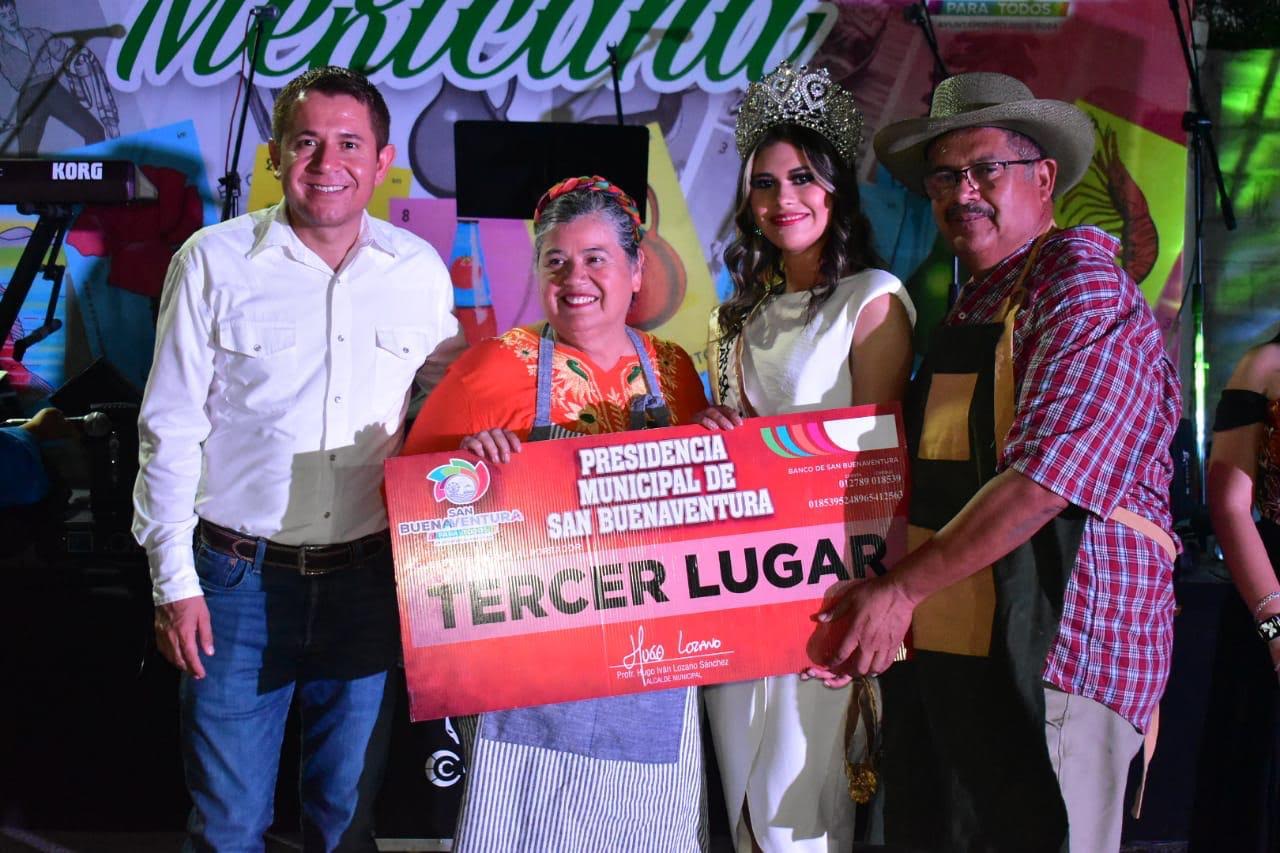Viven con sabor vísperas patrias