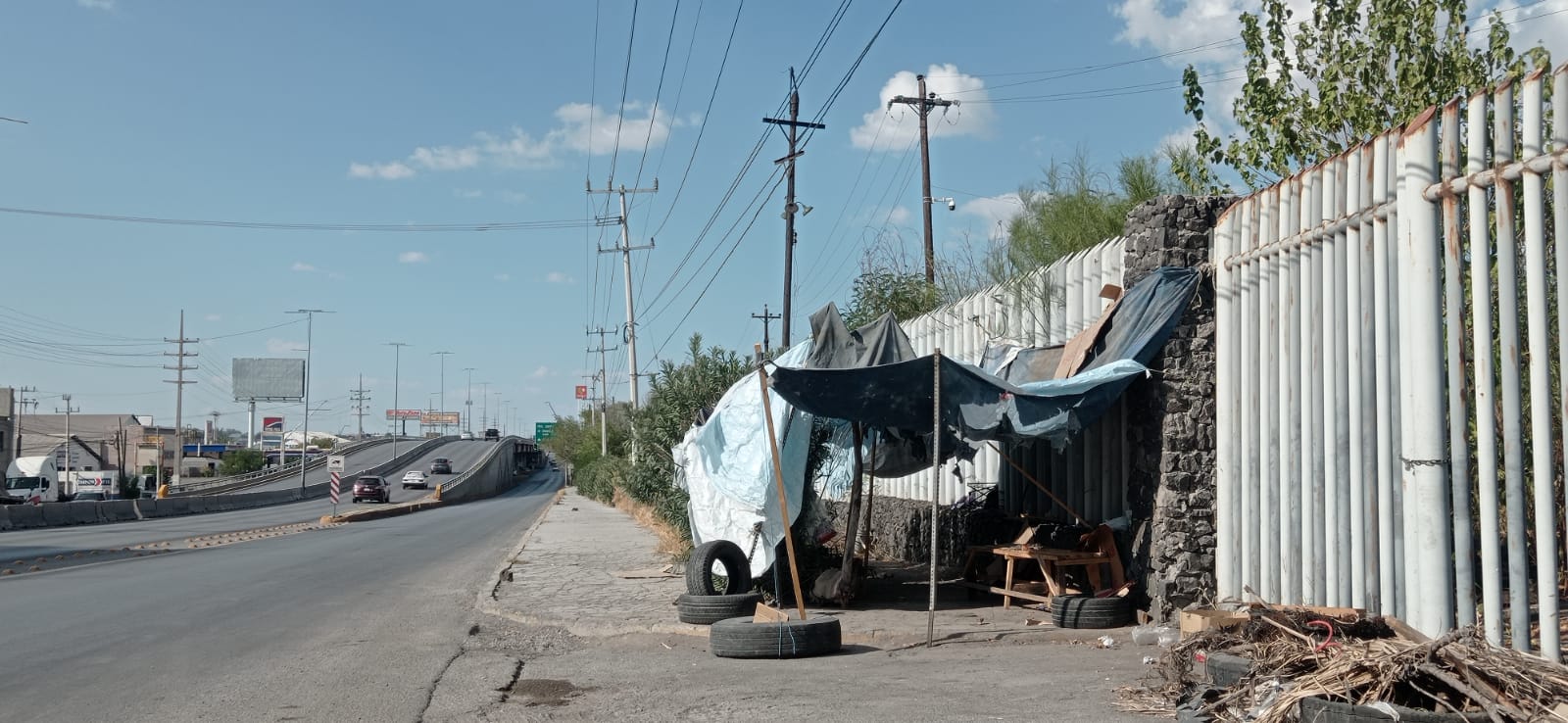 Abandonan bloqueo en accesos de AHMSA