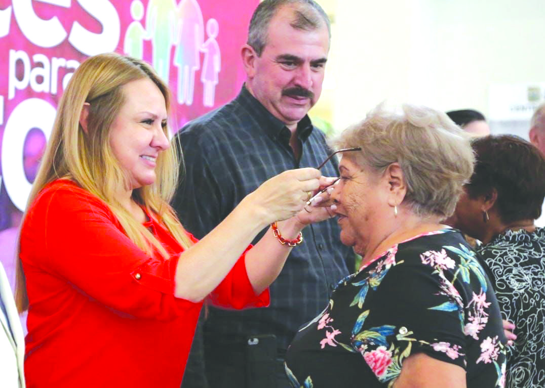 Donará DIF 10 mil pares de lentes para la presbicia: Marcela Gorgón