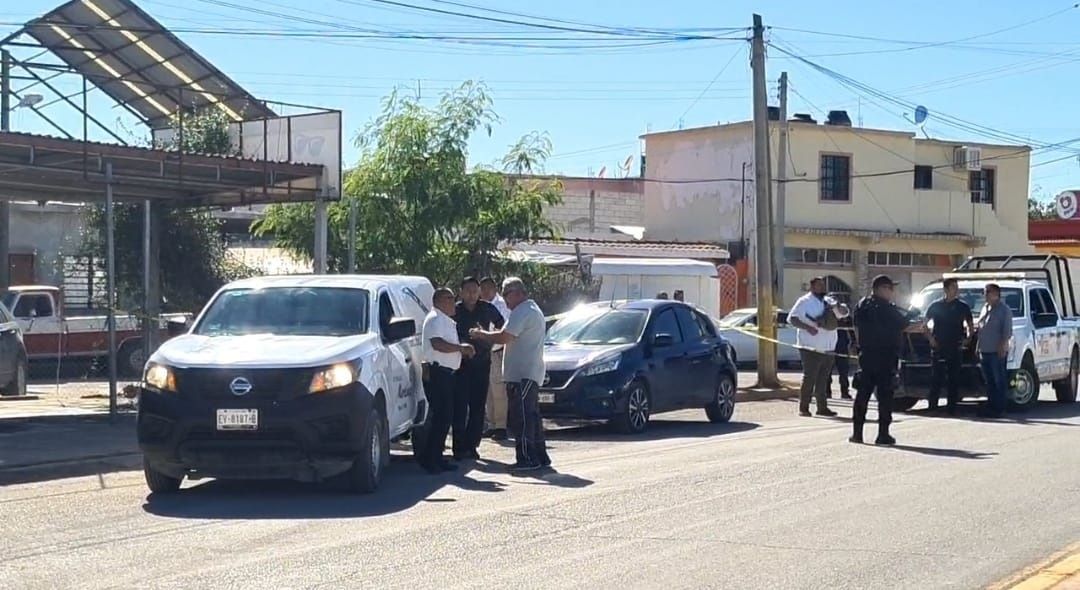 Muerte la alcanza a bordo de auto