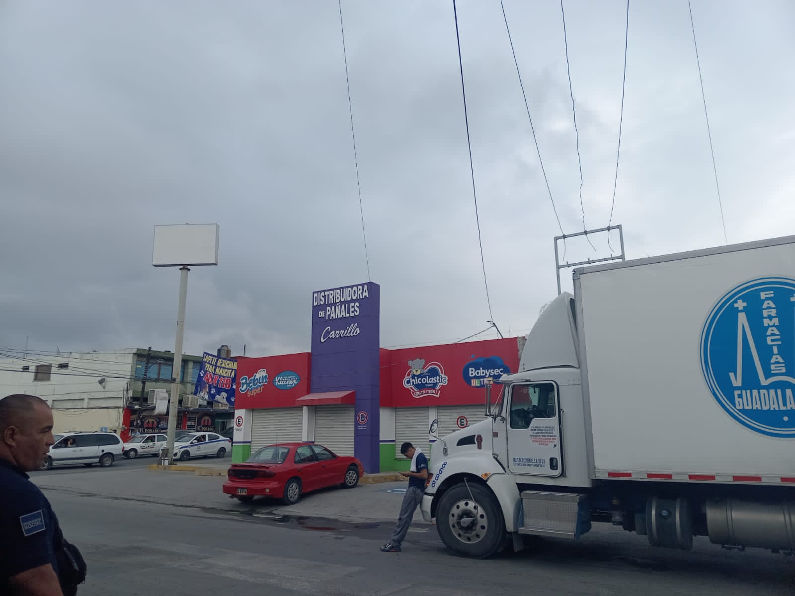 Se lleva cableado en la zona centro