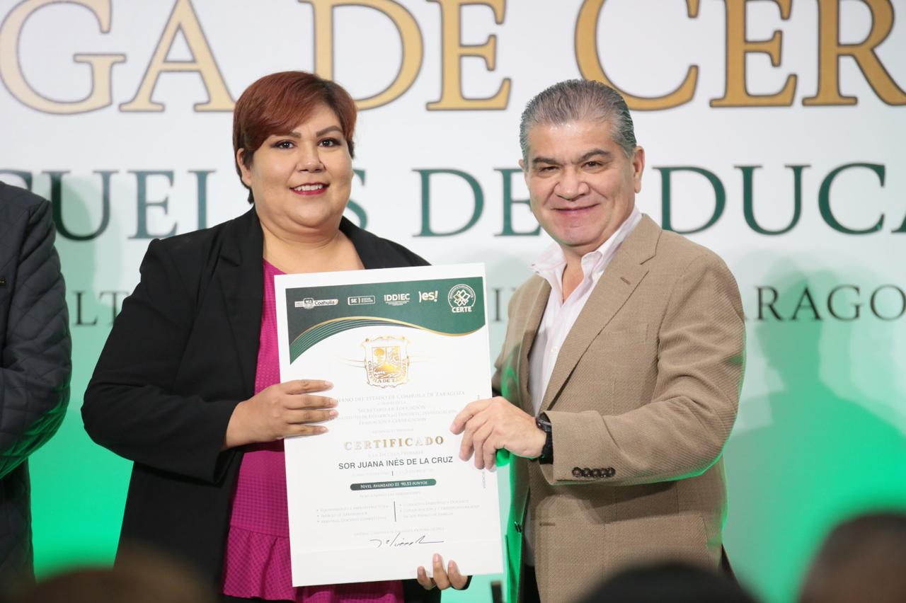 COAHUILA ES EL MEJOR GRACIAS A MAESTROS