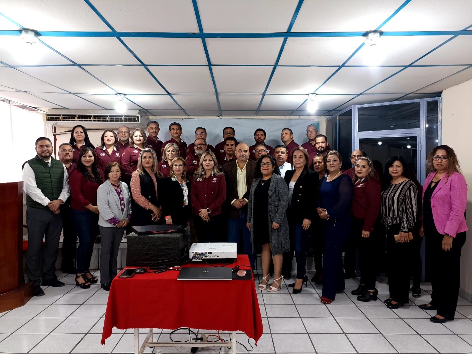 Ofrece Cecati informe anual de actividades