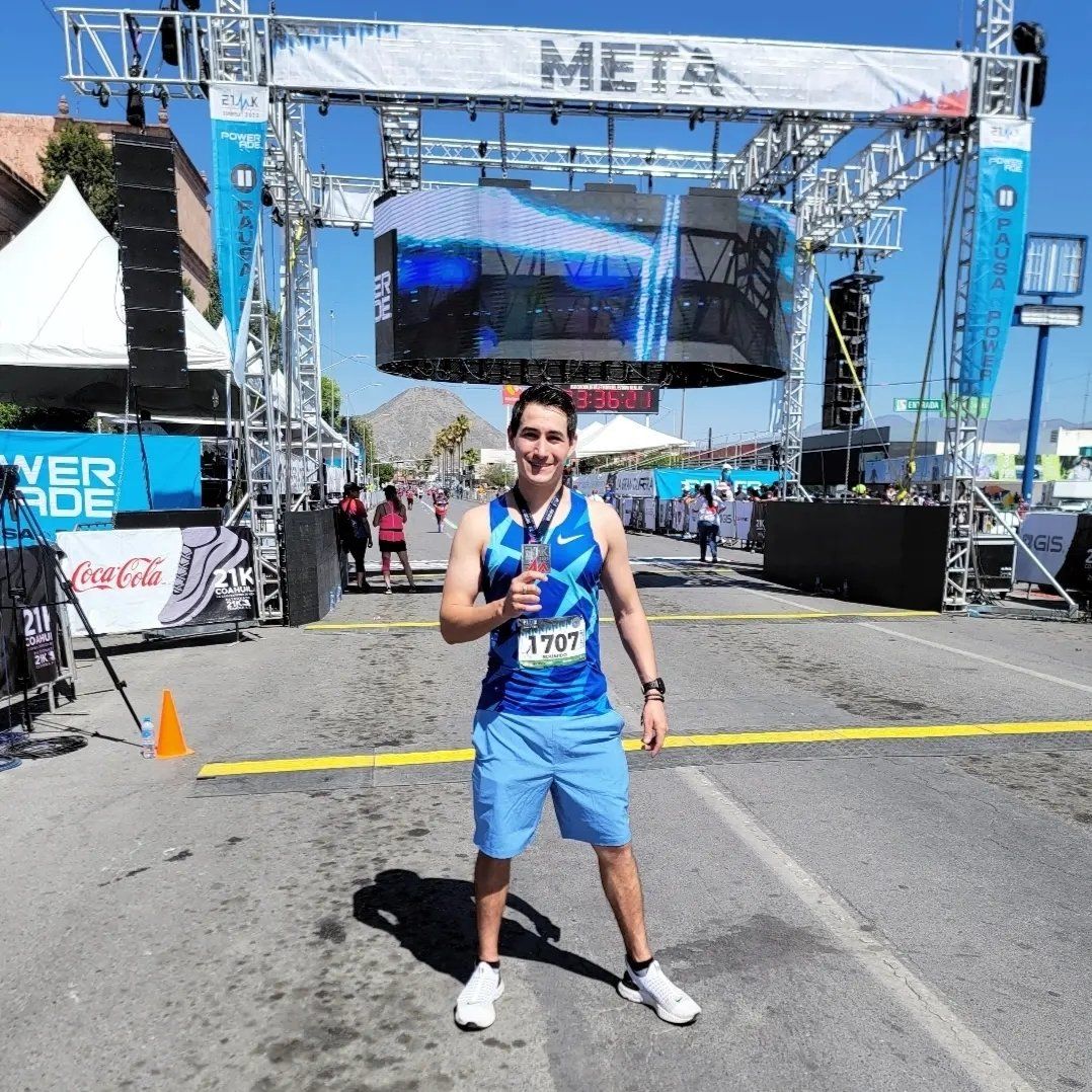 Se preparaba Lalo para la carrera 21K