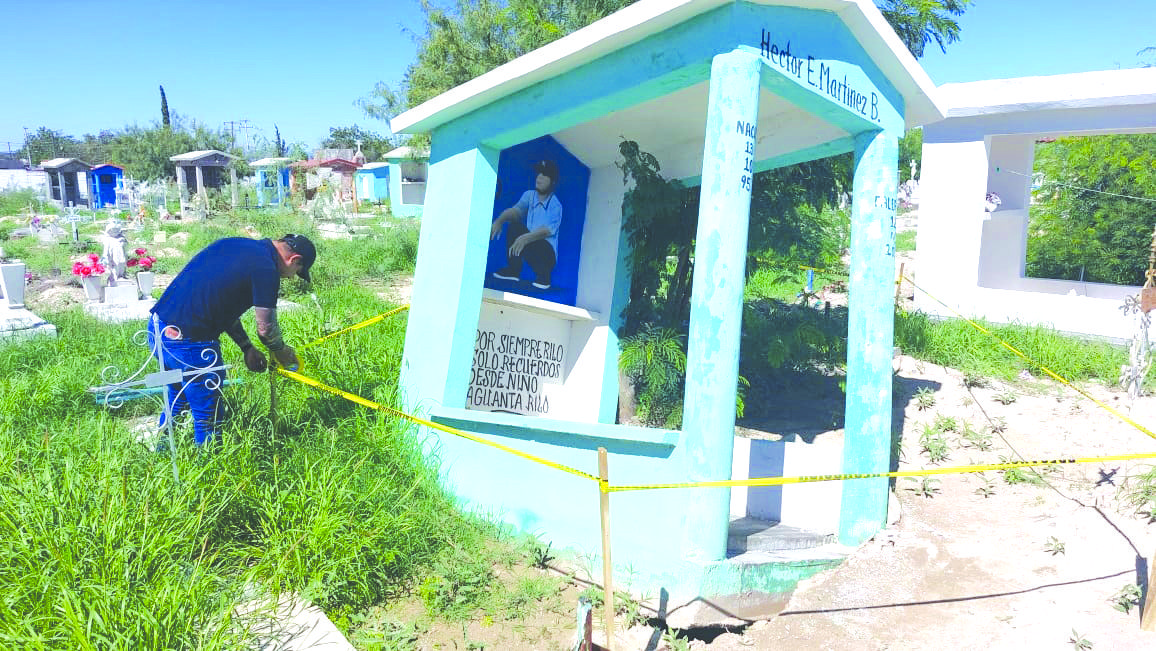 En riesgo de colapsarse 105 tumbas de panteón
