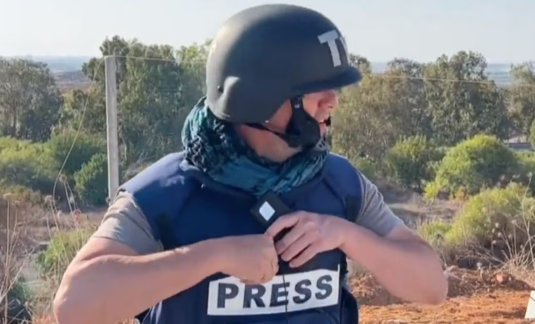 Reportero de Televisa vive momentos de pánico tras caída de misil de Hamás en Israel