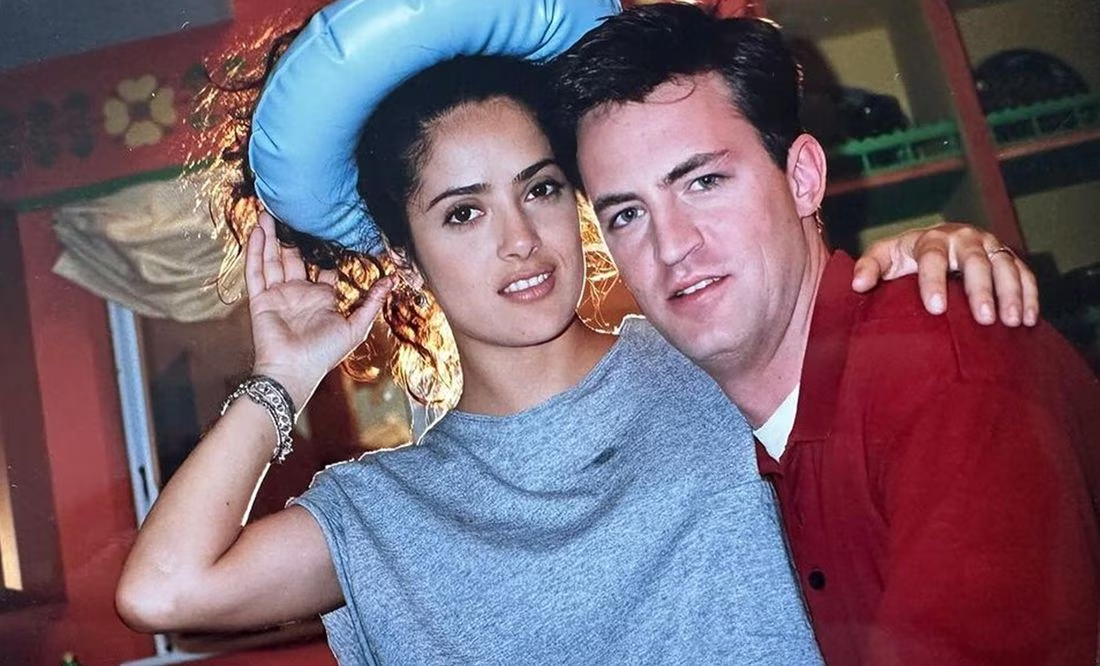 Salma Hayek reacciona a la muerte de Matthew Perry: «Amigo mío, nunca te olvidaremos»