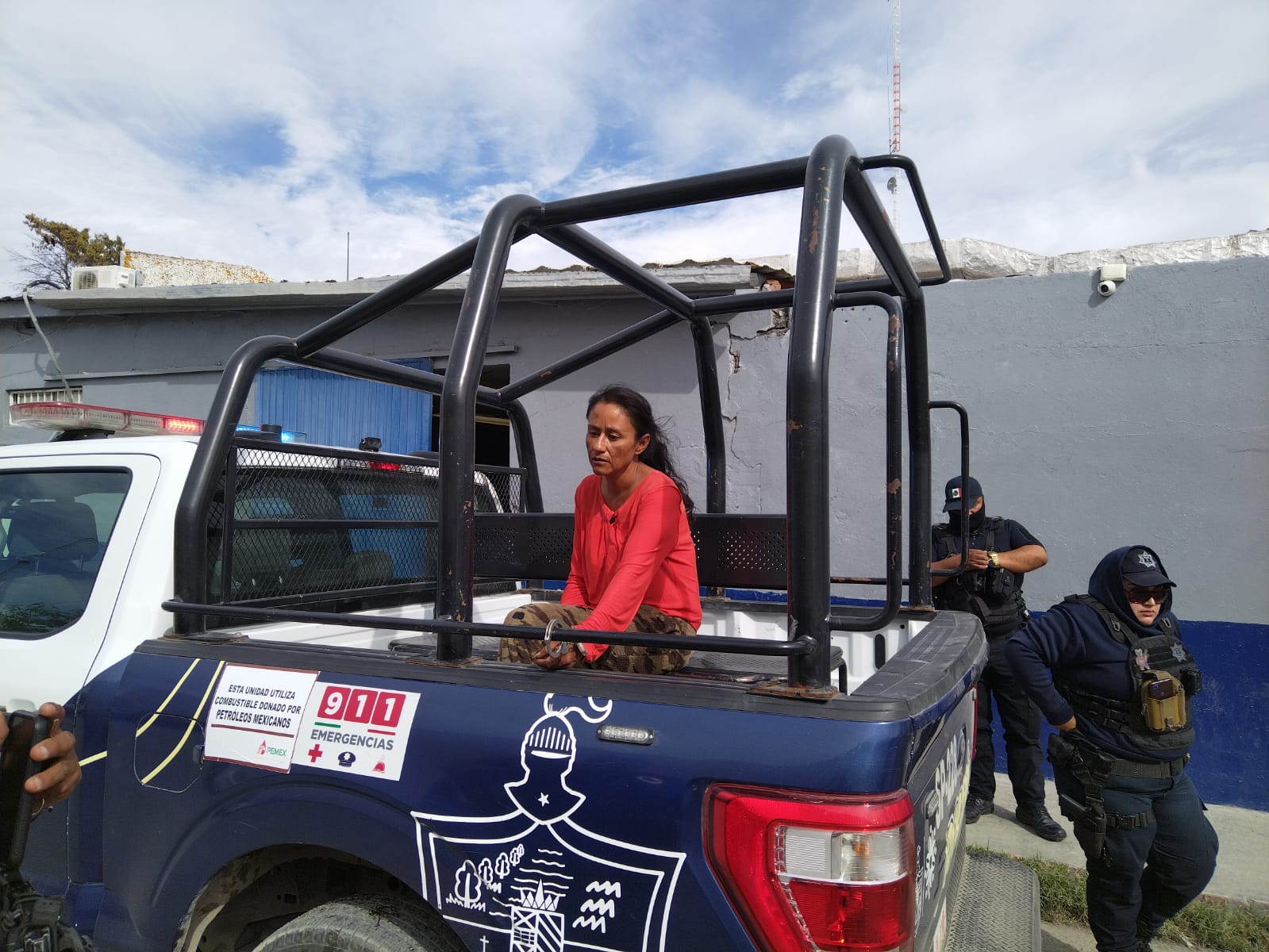Apedreaba domicilio y es detenida por SP