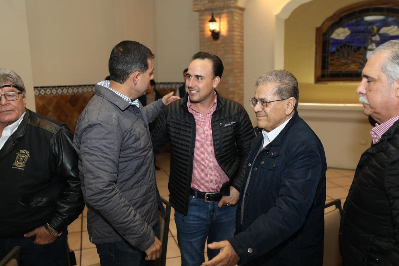 Se reúne Manolo con directivos de la UAdeC