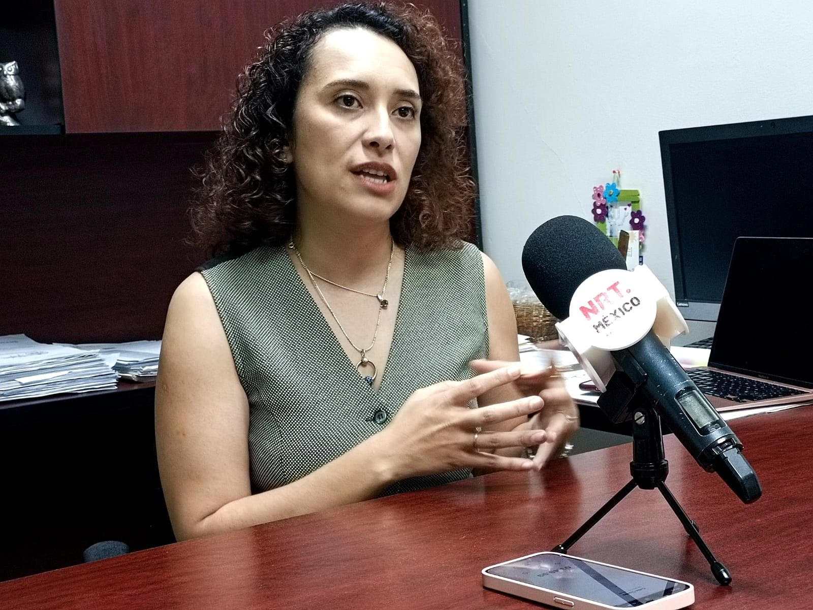 Descartan descuido de niña que salió de casa