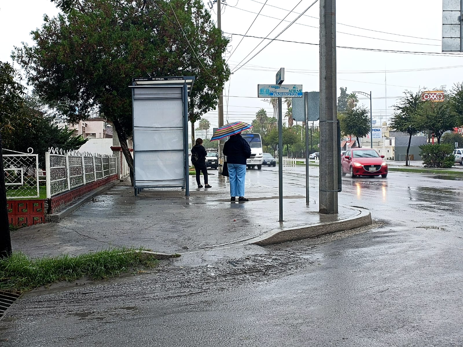 Anuncian lluvioso y fresco domingo