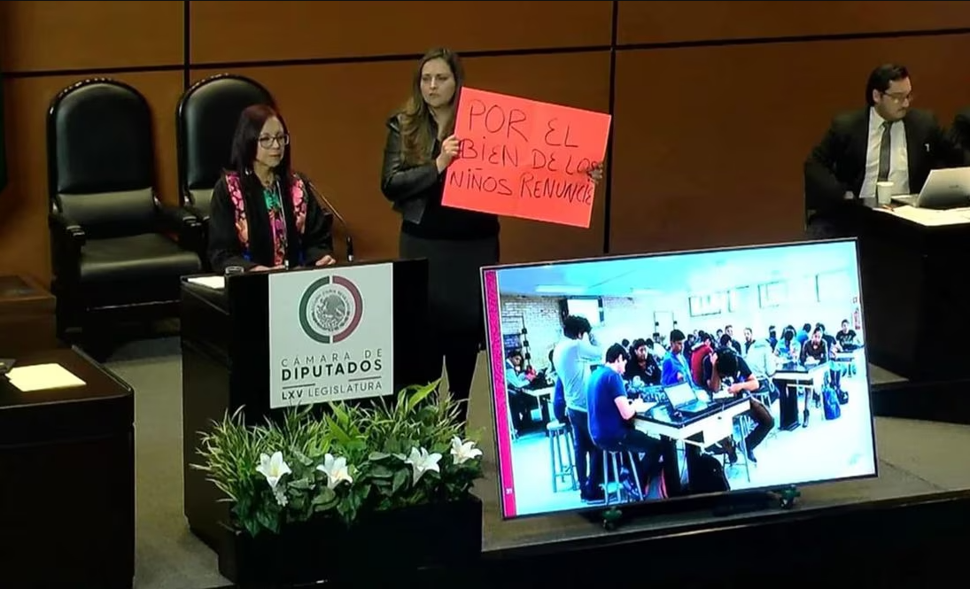 «Por el bien de los niños renuncie», pide diputada del PRI a titular de la SEP durante comparecencia
