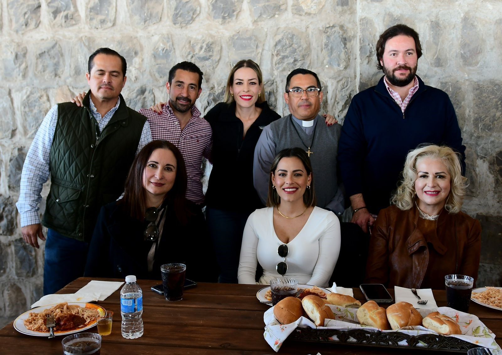Asisten laguneros a Mega Reliquia