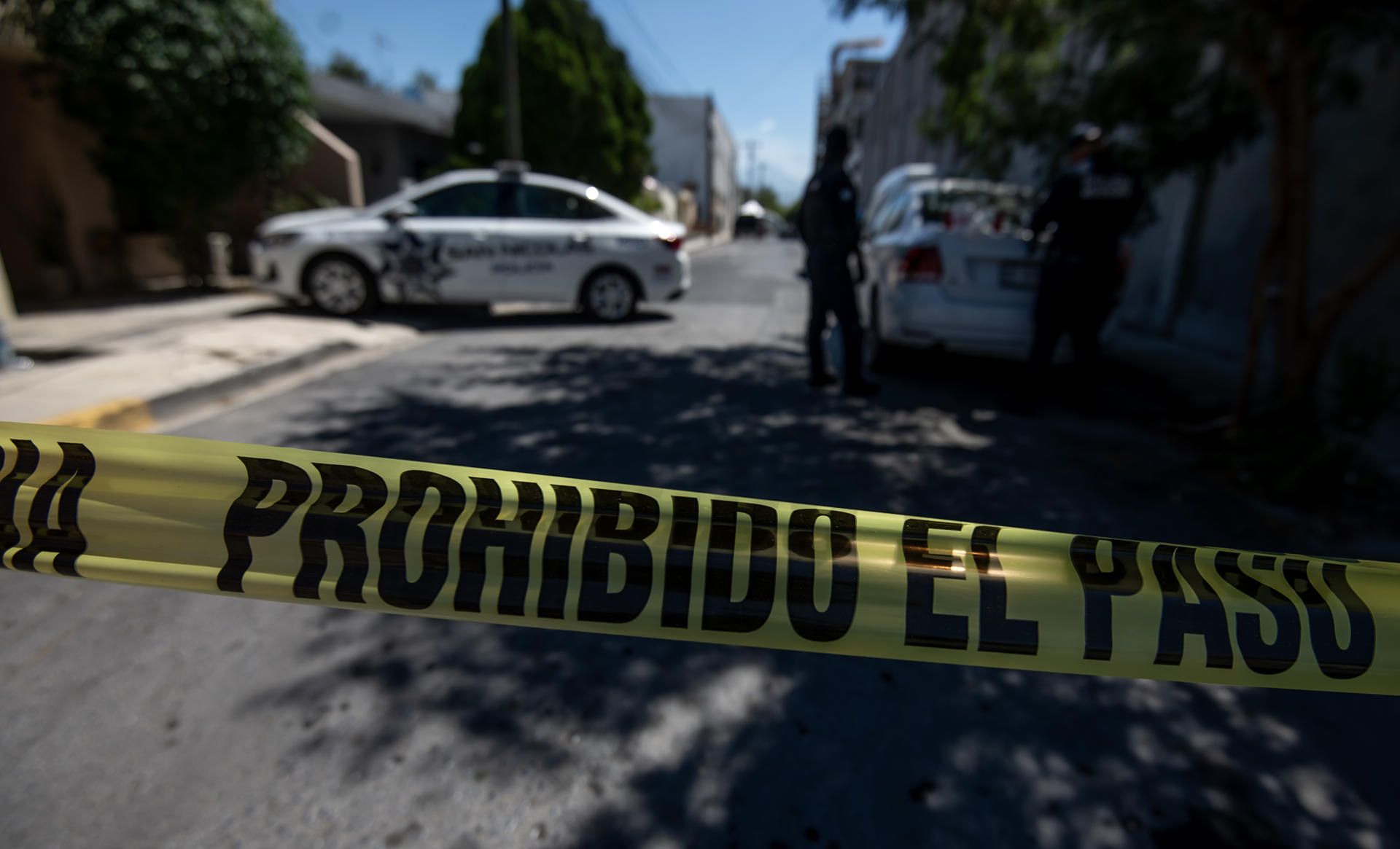 Hombre se quita la vida; lo encuentra su esposa
