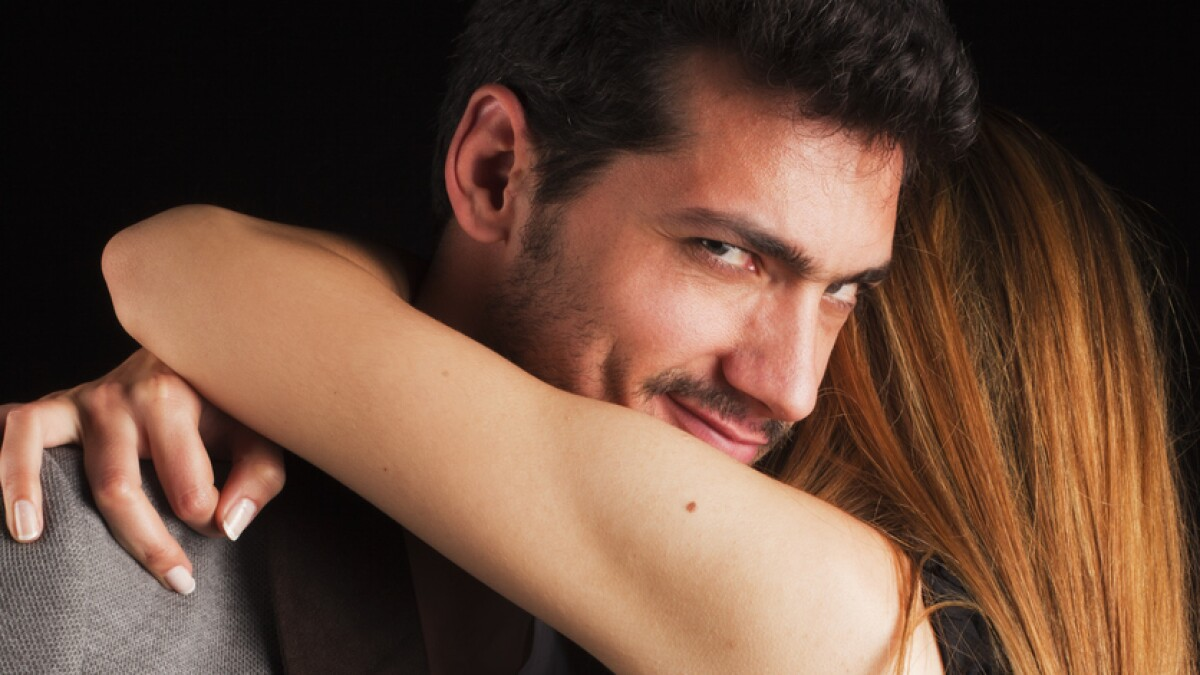 Cómo identificar si tu novio es un patán; te pasamos estos tips…